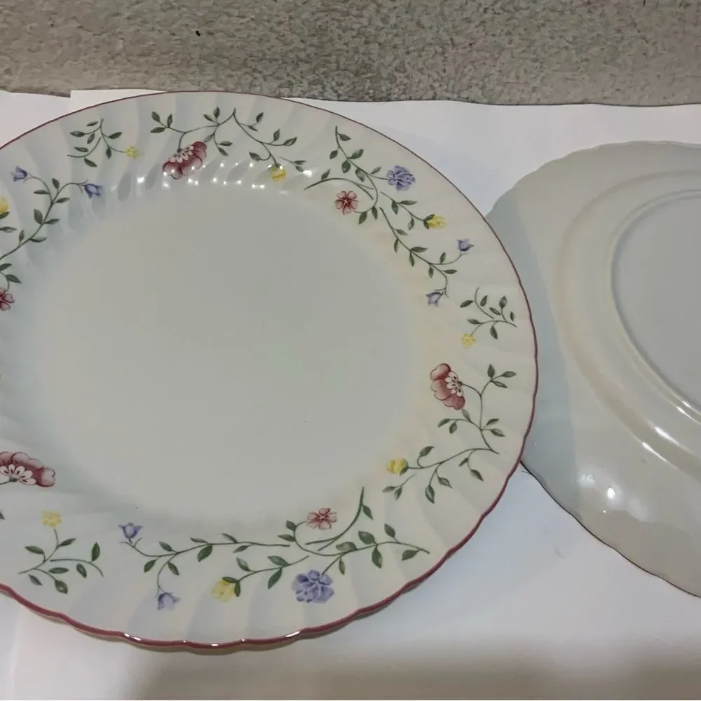 2 Johnson Brothers Summer Chintz Dinner Plates Pink Flower Ridged Border England